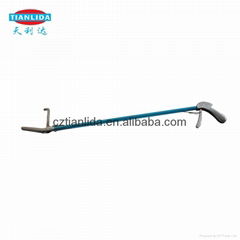 Collapsible snake tong catcher stick