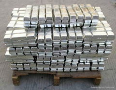 Tin ingots 