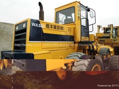 Komatsu Wheel Loader Wa320-1