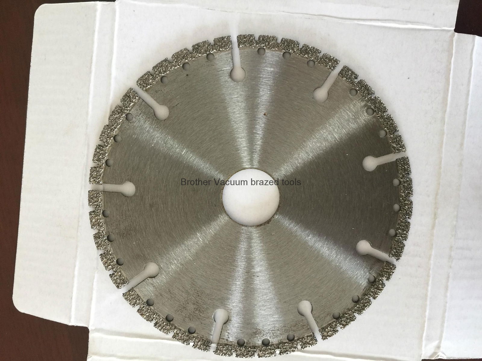 vacuum brazed diamond universal saw blade 4