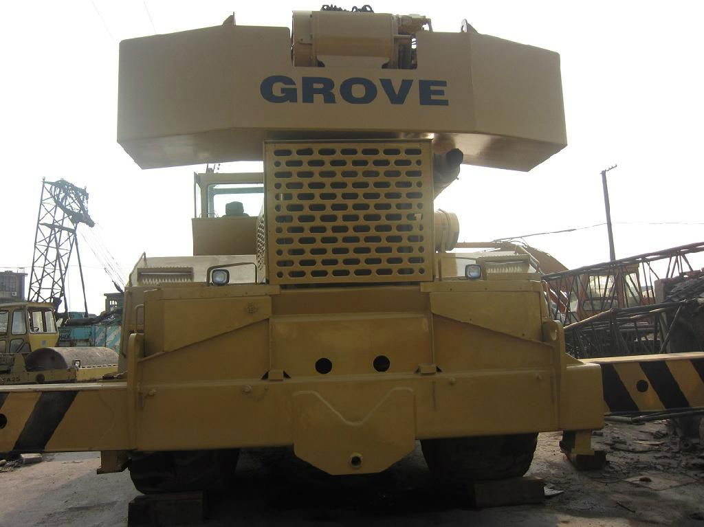 used grove rough terrain crane RT800 2