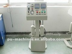 foam-in-place packing machine for artware