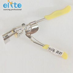 Beauty & Personal Care>> Makeup Tools>> Eyelash Curler