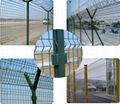 airport security fence 3