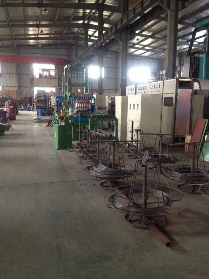 automatic wire mesh welding line(type C line bar coiled, cross bar pre-cut) 5