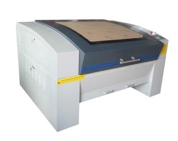 High precision laser engraving machine  2