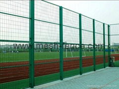 Football wire mesh fence