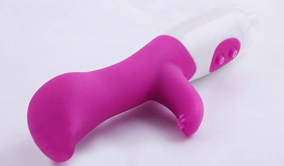 Powerful silicone G-Spot vibrator  