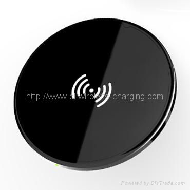 QI Iphone 5 Wireless Chargers Charging Transmitter Pad T8
