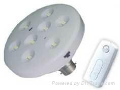LED RECHARGEABLE EMERGENCY BULB WITH REMOTE CONTROL WITH SOLAR PANEL
