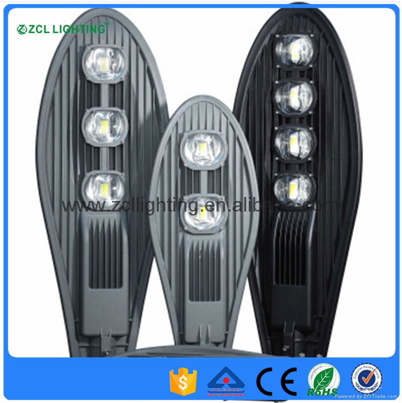 High Brightness IP65 100LM/W LED Street Light with 5 Years Warranty 2