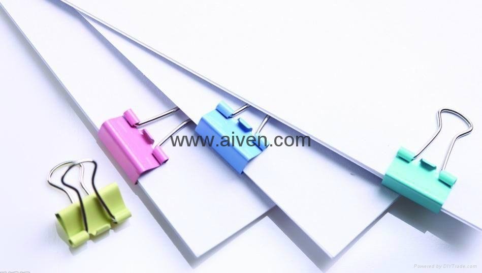 assorted color binder clip