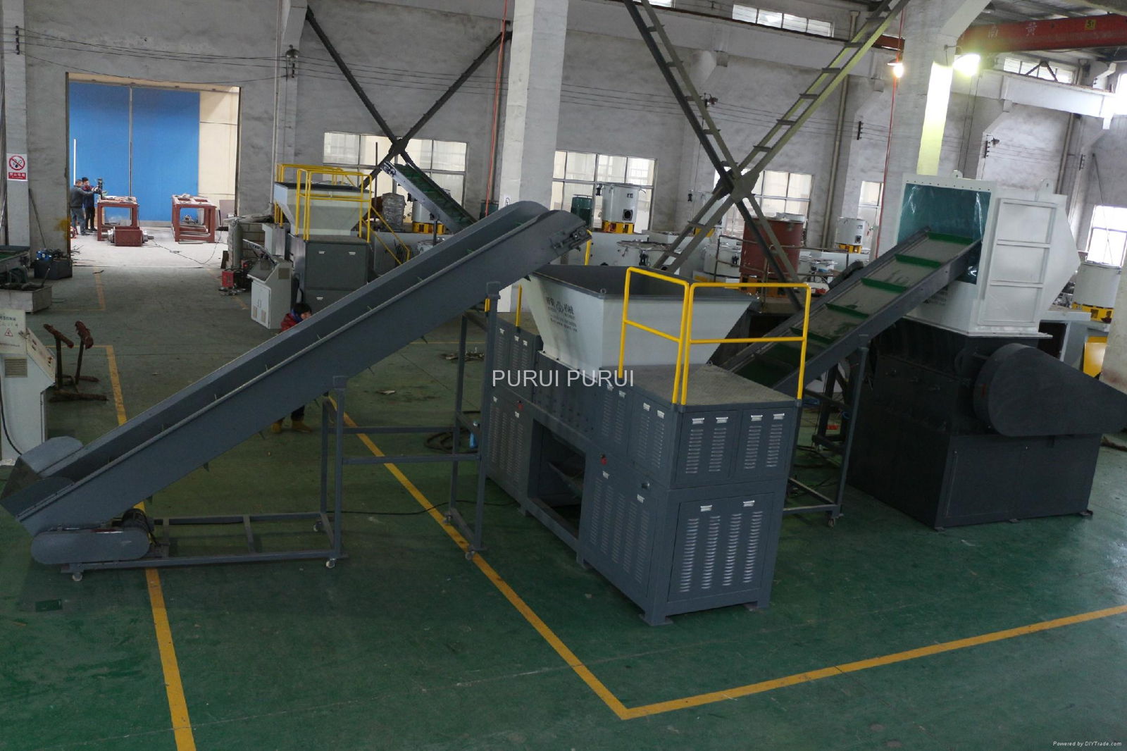 plastic shredder crusher plastic recycling 2