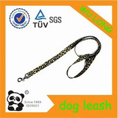 pretty retractable printed dog leash