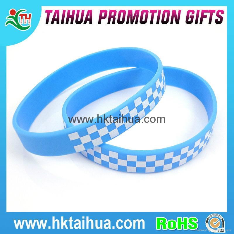 Custom Screen Printing Silicone Wristband  4