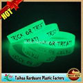 glow in the dark silicone bracelet 3