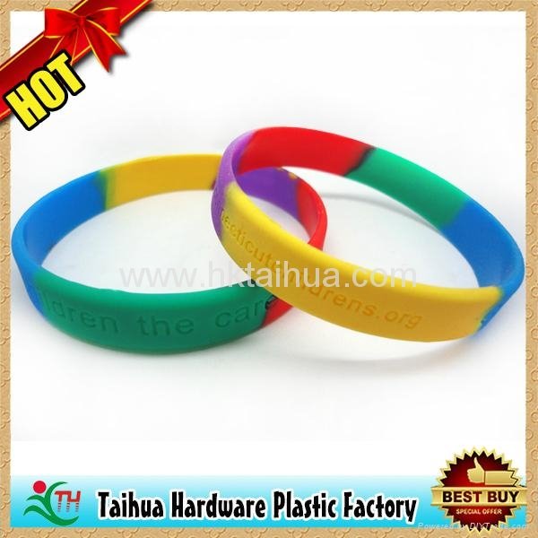Custom segmented silicone bracelet 2
