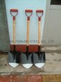 wooden handle shovel 1