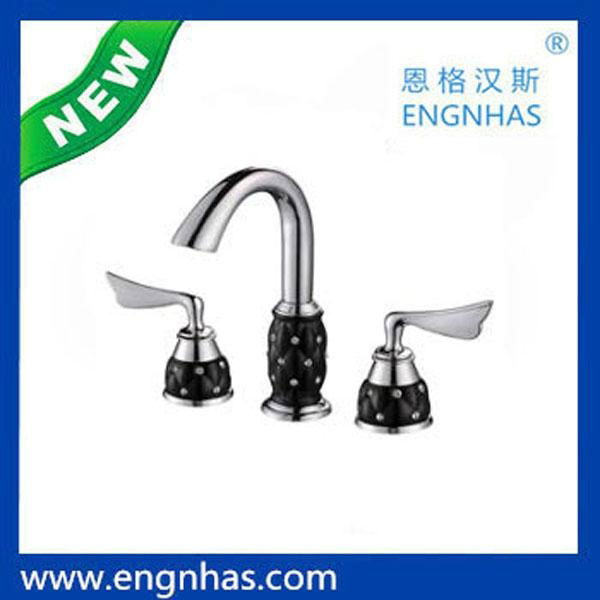 EG-082-2853A new style restroom wash basin faucet