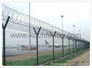 Airport fence 1