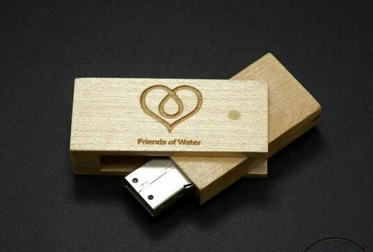 Wooden bamboo usb flash drive