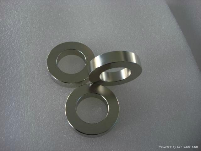 Big ring magnet D120X15 ZN 3