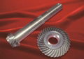 Spiral bevel gear and shaft 1