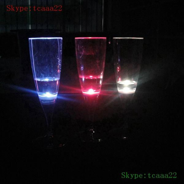 2014 fashion led flashing champagne cup with light 2