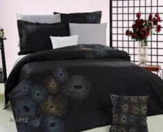 Fresh Color Comforter 240*260cm, Filling 100% Polyester