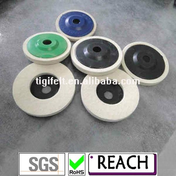 wool Poling discs with plastic cap