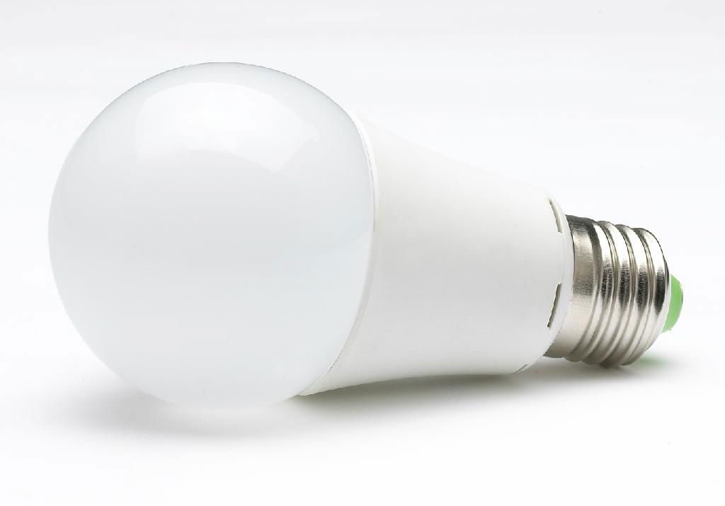 CE approved 7W E27 LED Bulb with 100 to 240V AC Voltage 2-year Warranty 3