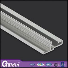 Kitchen-cabinet industrial extrusion