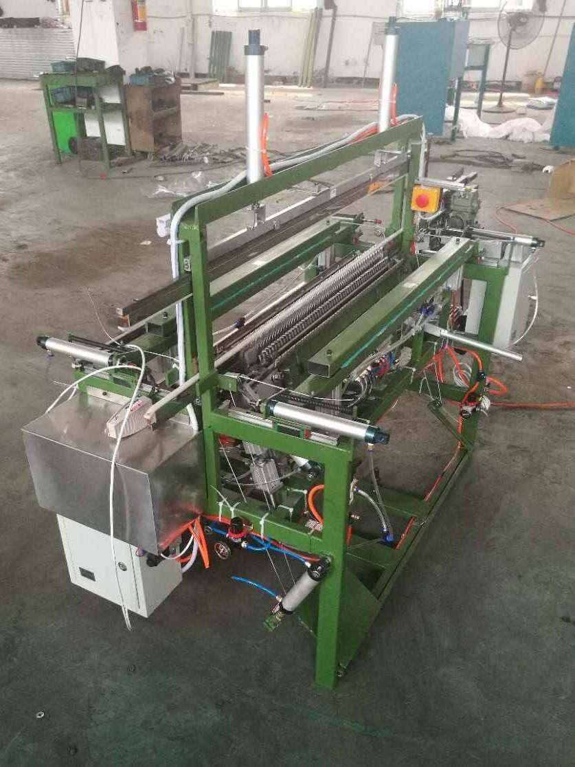 125cm width scarf fringing machine with knotting function 3