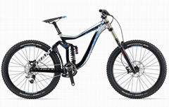 GIANT GLORY 0 MOUNTAIN BIKE 2013 - FULL SUSPENSION MTB