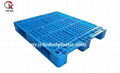 Used plastic pallet for sale