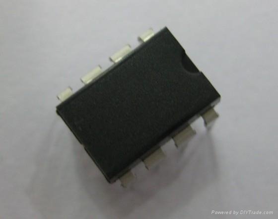 original new SN8P25011BPB ic chip-DIP8 1