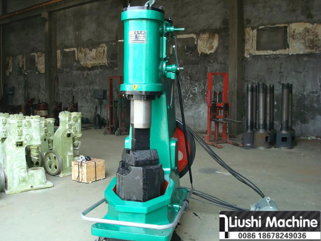 Liushi Machinery C41-75KG Air Hammer  3