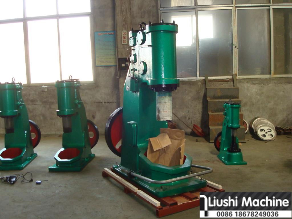 Liushi Machinery C41-75KG Air Hammer  4