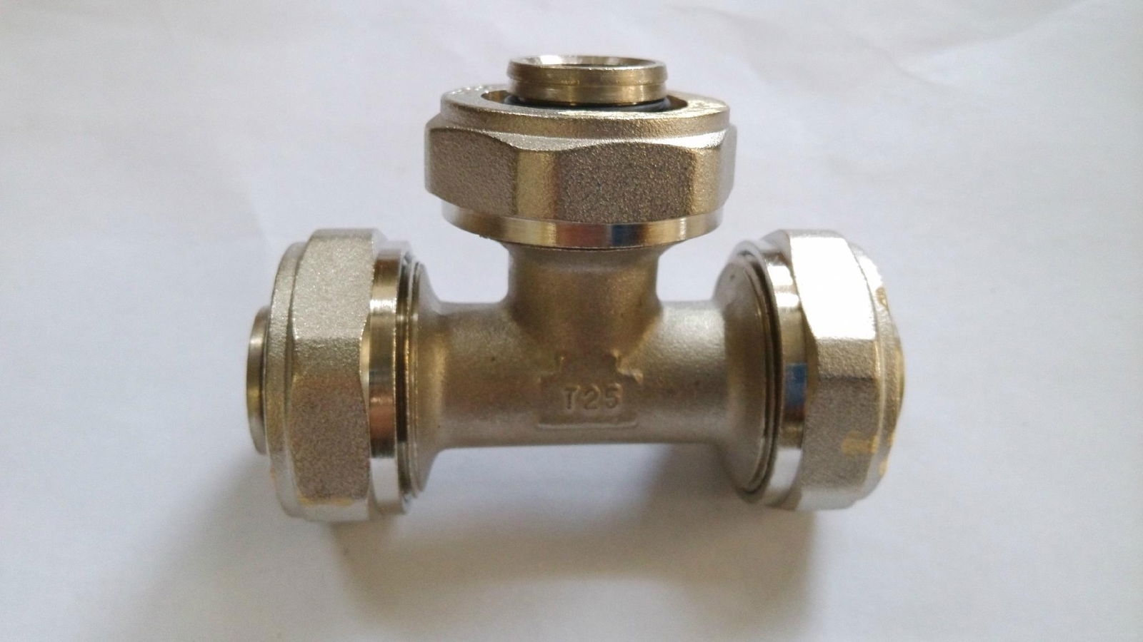 compression fitting tees for pex-al pipes 4