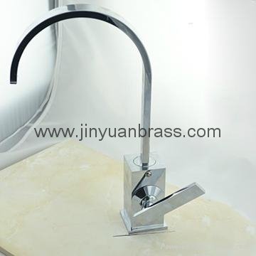 Kitchen Faucets with Lead-Free Brass Mixer Kitchen with Polished 4