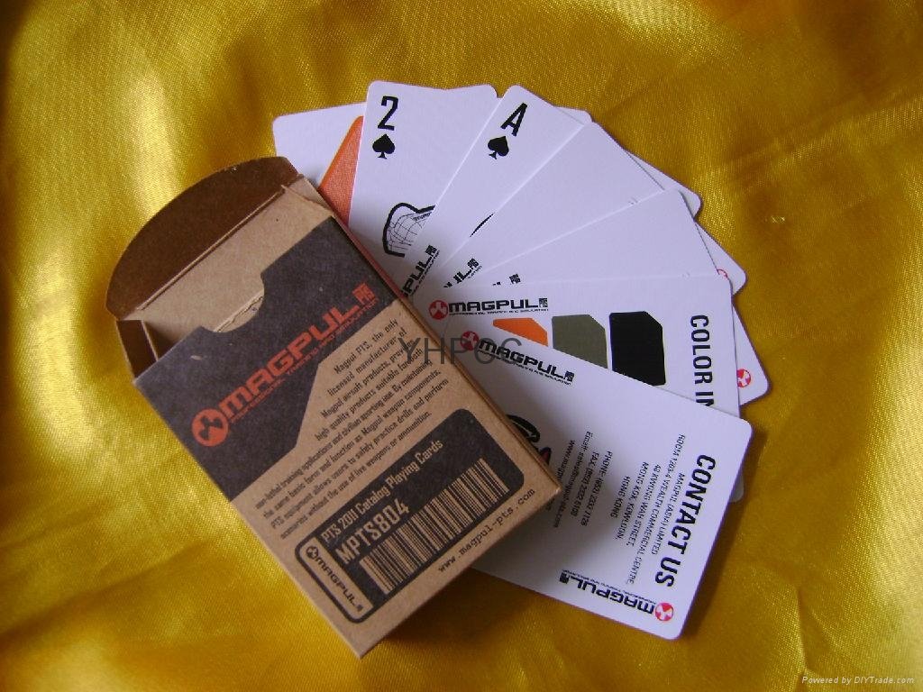 Pokers with Kraft tuck box 1