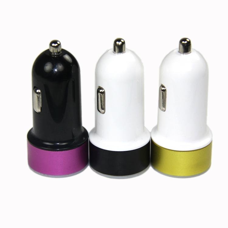 Car Charger with  two USB outputs 2.4A / 3.1A /   5.2A