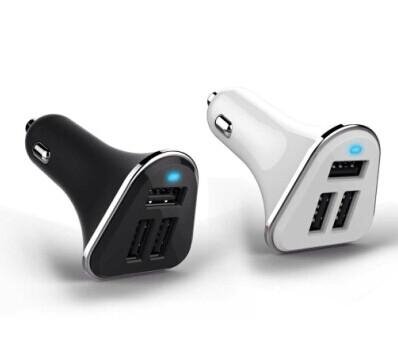 Car Charger with three USB outputs 5.2A
