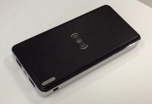 Hot selling 8000mAH Qi wireless power bank with high efficient factory pric  5