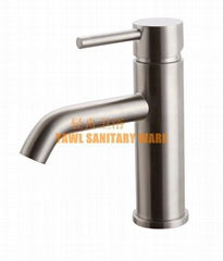 QZ501 hot and cold water good quality competitive price 304stainless steel mixer