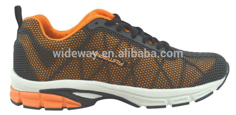 women sport shoes