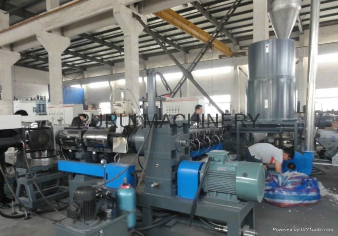 forced feeding granulating line for recycle crushed flakes 5