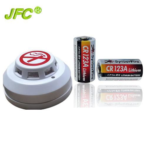 CR123A battery 3.0V 1600mAh