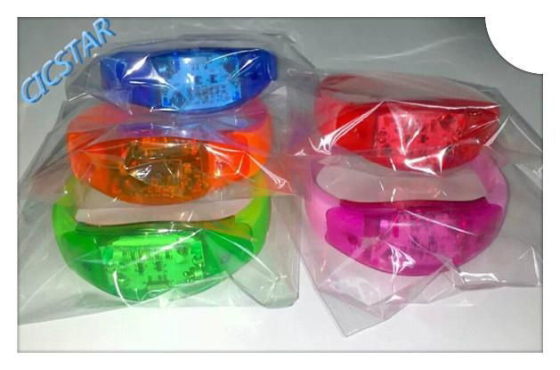 2015 NEW SOUND ACTIVATED LED LIGHTING  SILICONE WRISBAND  2