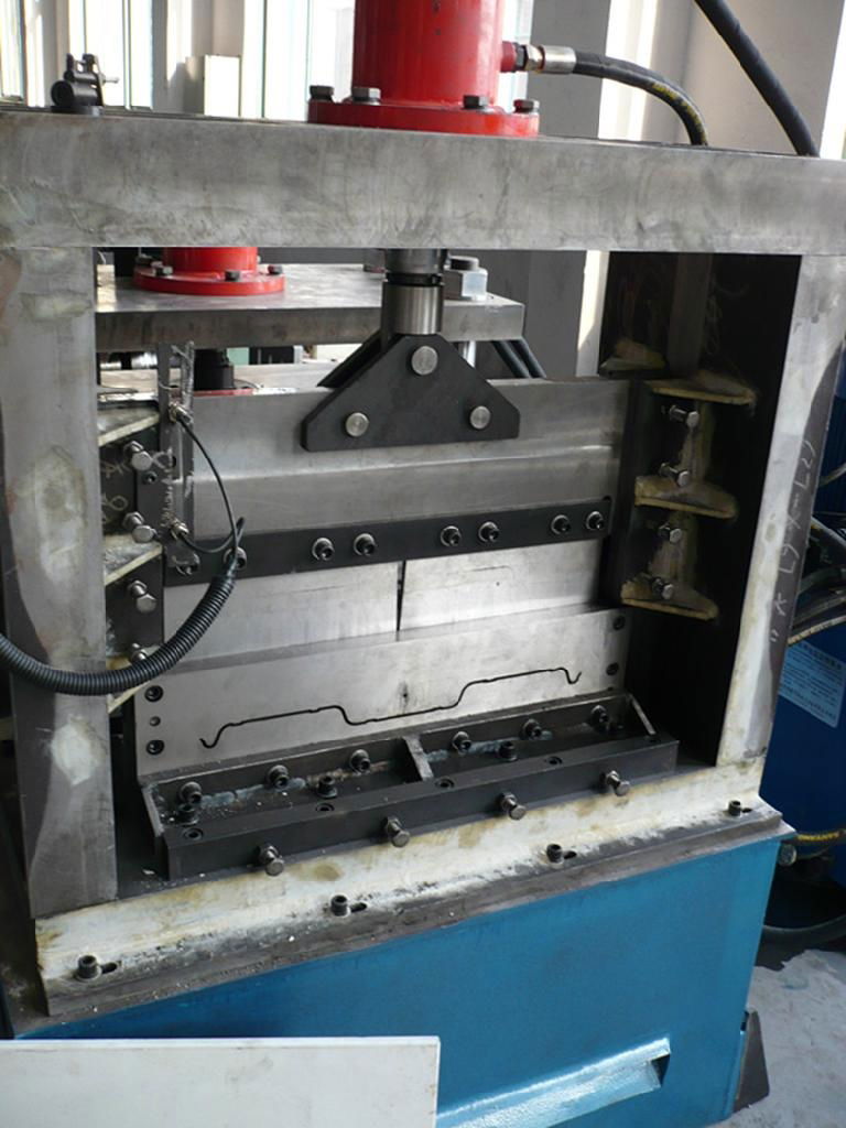 Anode Plate Roll Forming Machine 2